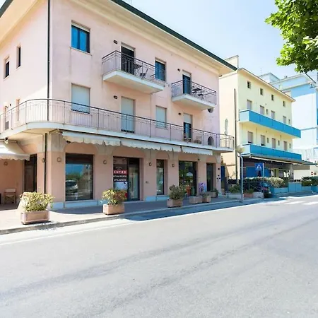 Beach House Apartman Rimini