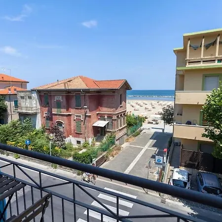Beach House *